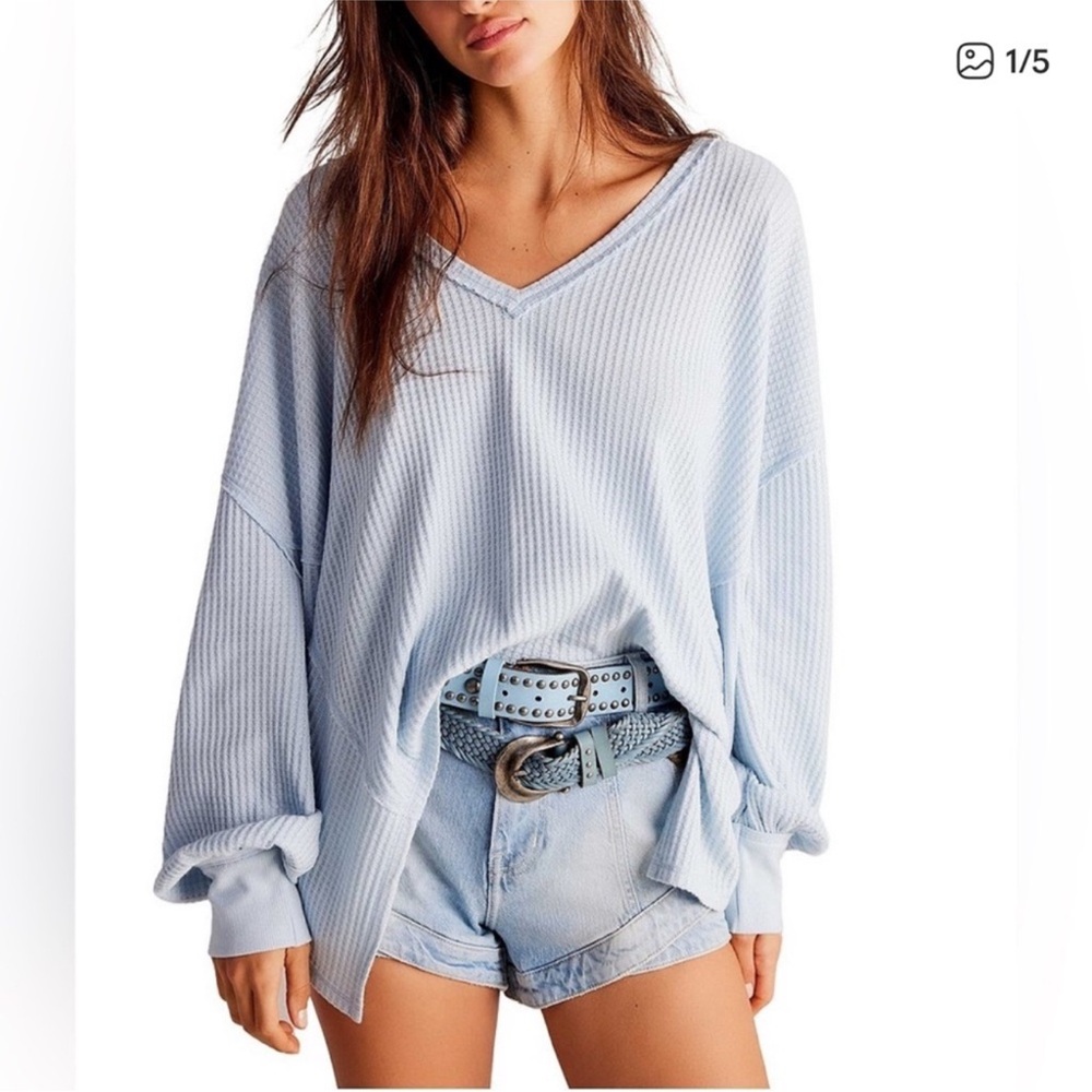 We The Free Sky Blue V-Neck Sweatshirt